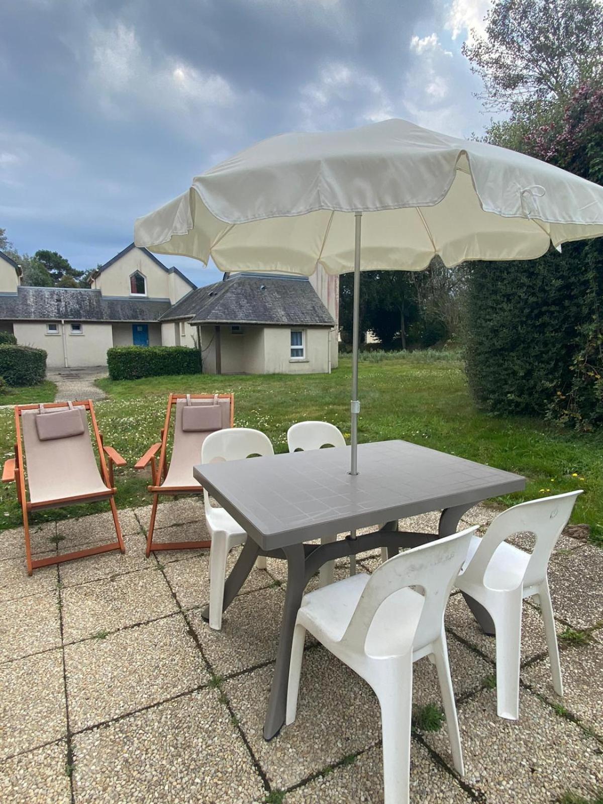 Hotel Vvf Fouesnant Les Glenan Exterior foto
